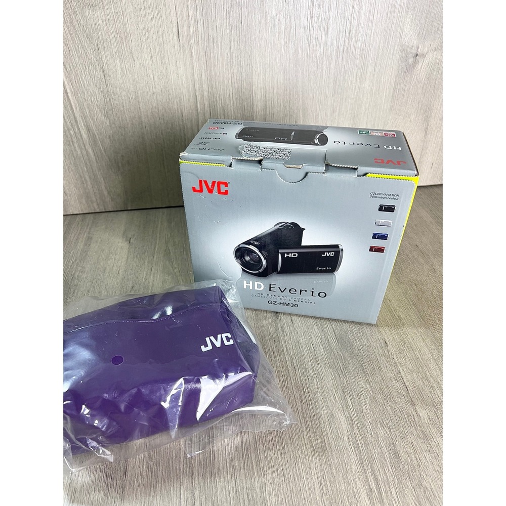 JVC HD Everio GZ-HM30 Purple Digital Camcorder 40x Optical Zoom GZ-HM30VU Boxed